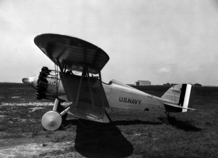 Wright_XF3W_Apache_at_NACA_Langley_in_1926